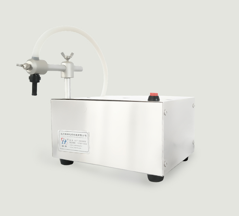 5ml-3500ml Water Softdrink Liquid Filling Machine CNC Automatic Control Water Oil Perfume Milk Beer Bottle Filler GFK-160