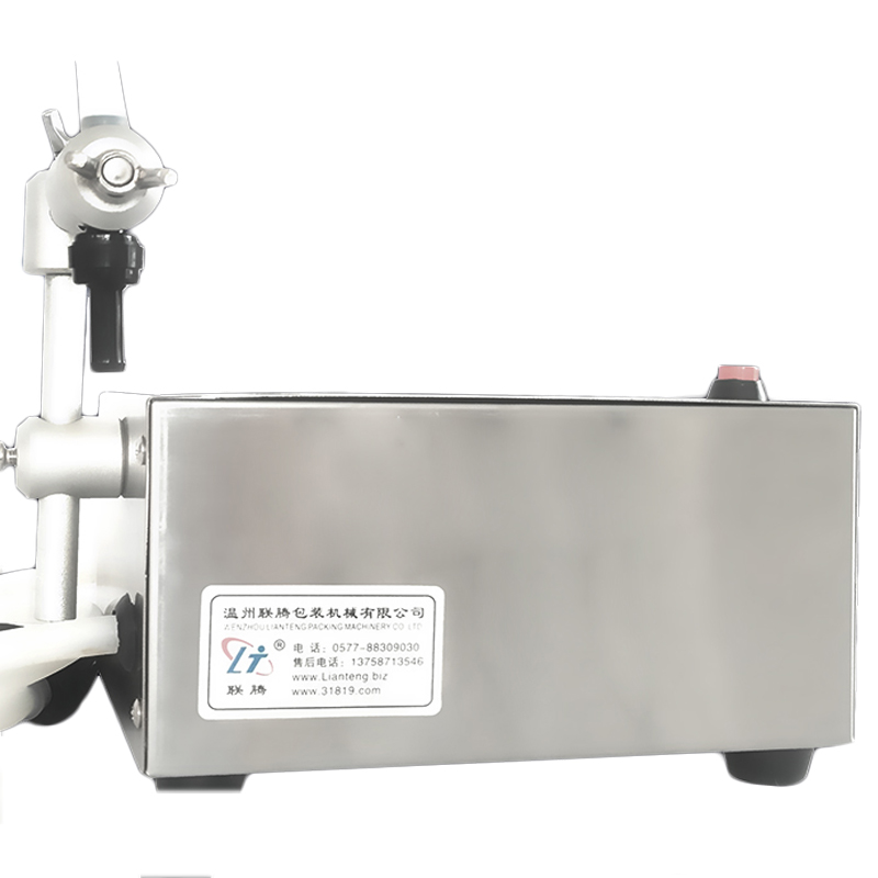 5ml-3500ml Water Softdrink Liquid Filling Machine CNC Automatic Control Water Oil Perfume Milk Beer Bottle Filler GFK-160