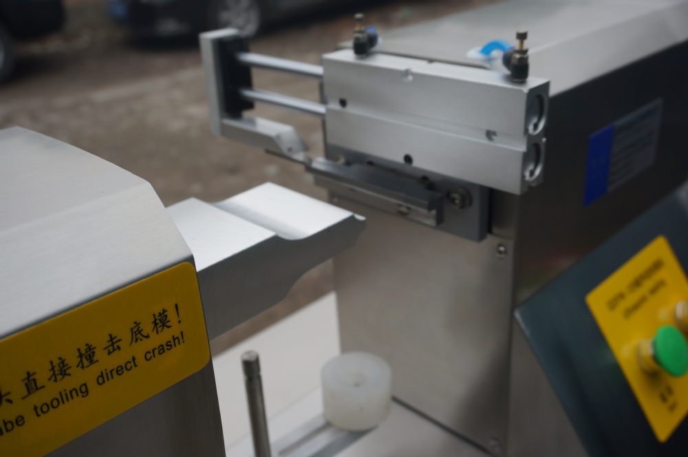 Ultrasonic Tube Sealing Machines