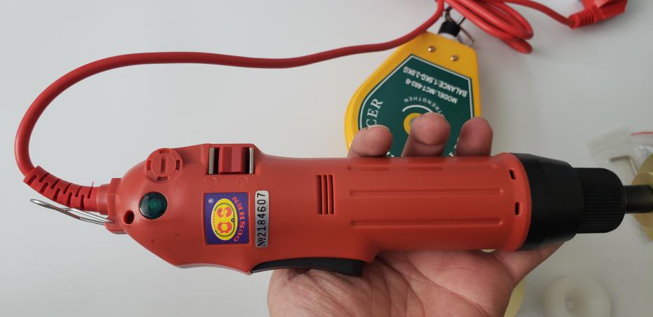 Manual Electric Bottle Capping Machines