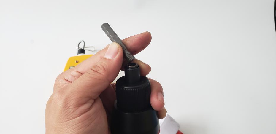 Manual Large Power Rotating Capping Machines