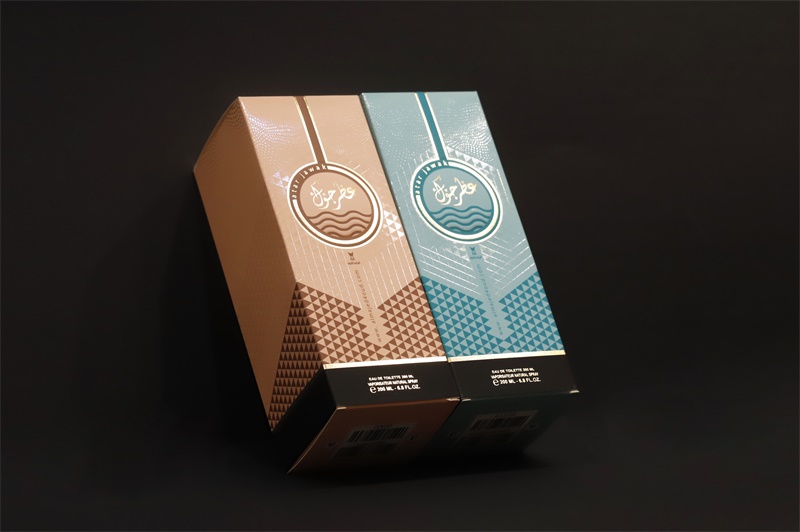 1000Pcs - Custom Design Gold Stamping Perfume Boxes