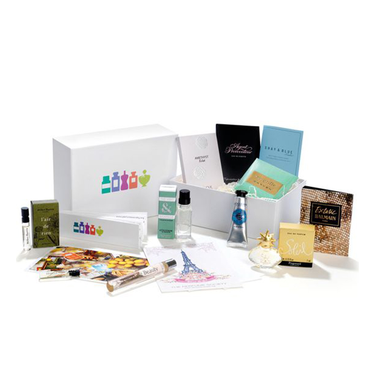 1000Pcs - Custom Design Luxury Perfume Boxes